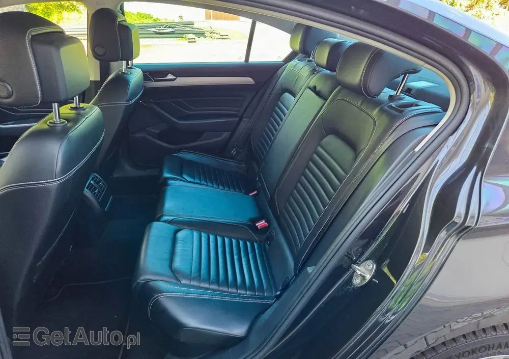 VOLKSWAGEN Passat 2.0 TSI Elegance DSG
