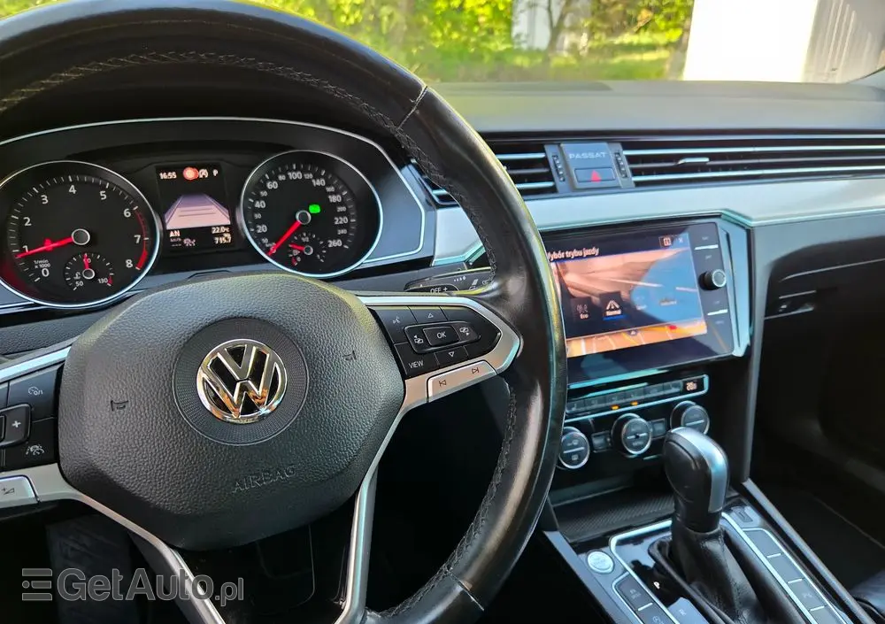 VOLKSWAGEN Passat 2.0 TSI Elegance DSG