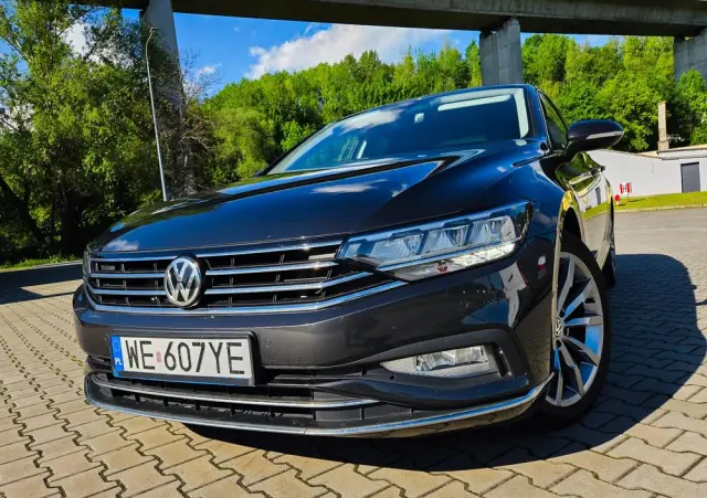 VOLKSWAGEN Passat 2.0 TSI Elegance DSG