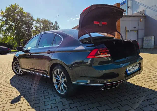 VOLKSWAGEN Passat 2.0 TSI Elegance DSG