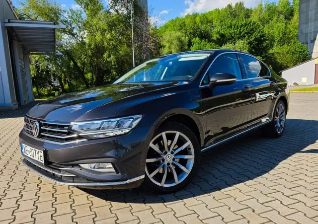 VOLKSWAGEN Passat 2.0 TSI Elegance DSG