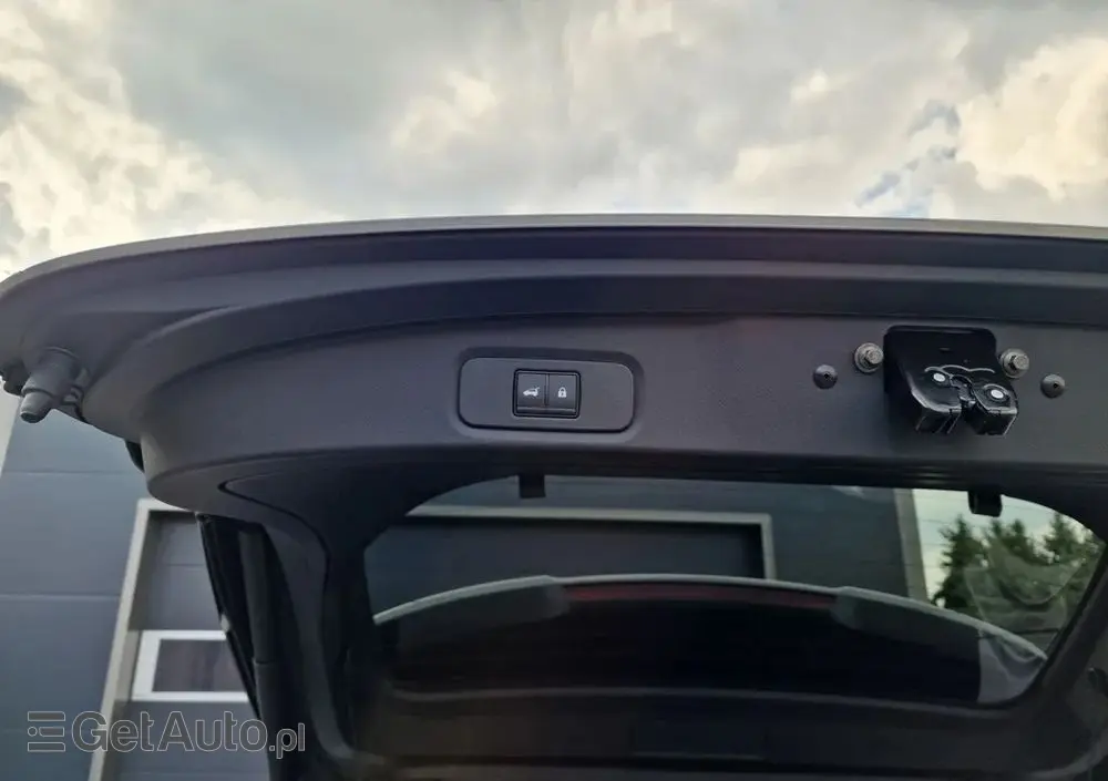 NISSAN Qashqai 1.3 DIG-T MHEV Xtronic Tekna