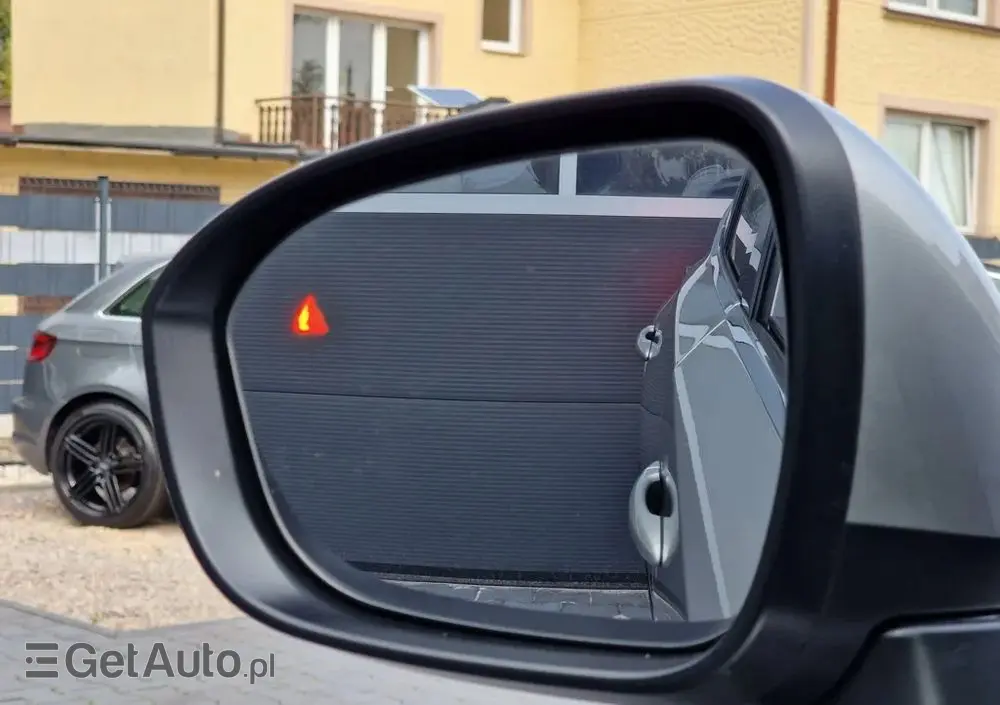 NISSAN Qashqai 1.3 DIG-T MHEV Xtronic Tekna