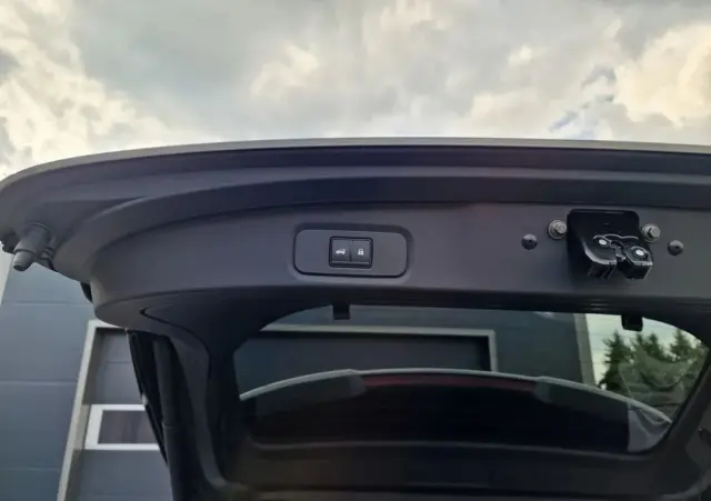 NISSAN Qashqai 1.3 DIG-T MHEV Xtronic Tekna