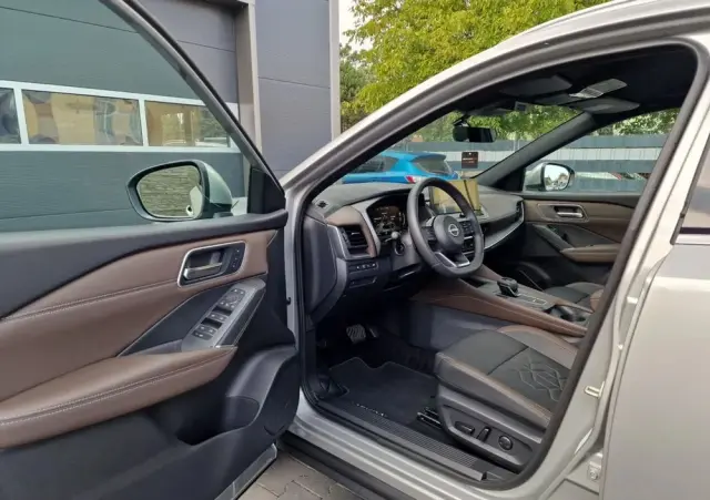 NISSAN Qashqai 1.3 DIG-T MHEV Xtronic Tekna