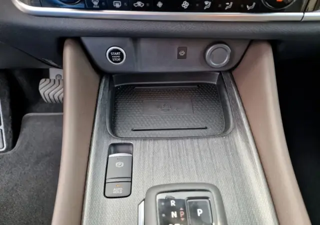 NISSAN Qashqai 1.3 DIG-T MHEV Xtronic Tekna