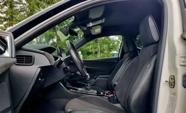 DS AUTOMOBILES DS 3 Crossback 1.2 PureTech Performance Line