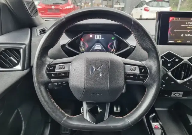 DS AUTOMOBILES DS 3 Crossback 1.2 PureTech Performance Line