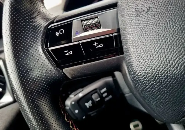 DS AUTOMOBILES DS 3 Crossback 1.2 PureTech Performance Line