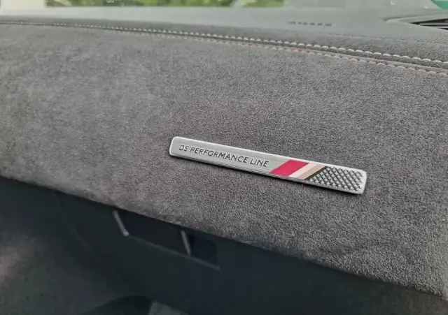 DS AUTOMOBILES DS 3 Crossback 1.2 PureTech Performance Line