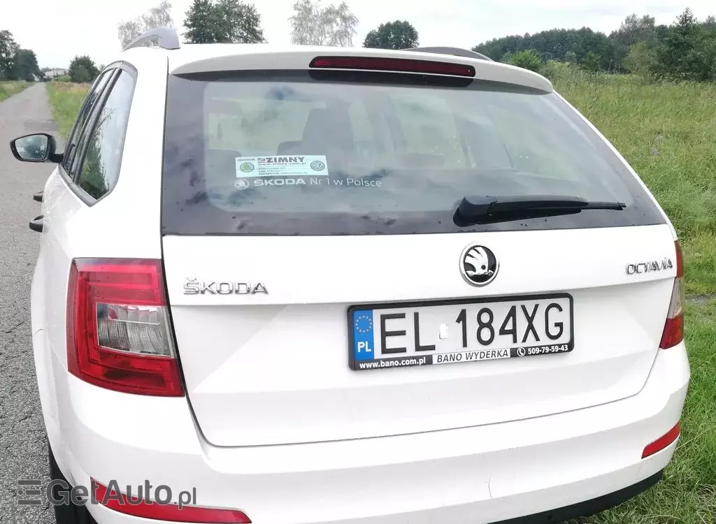 SKODA Octavia 