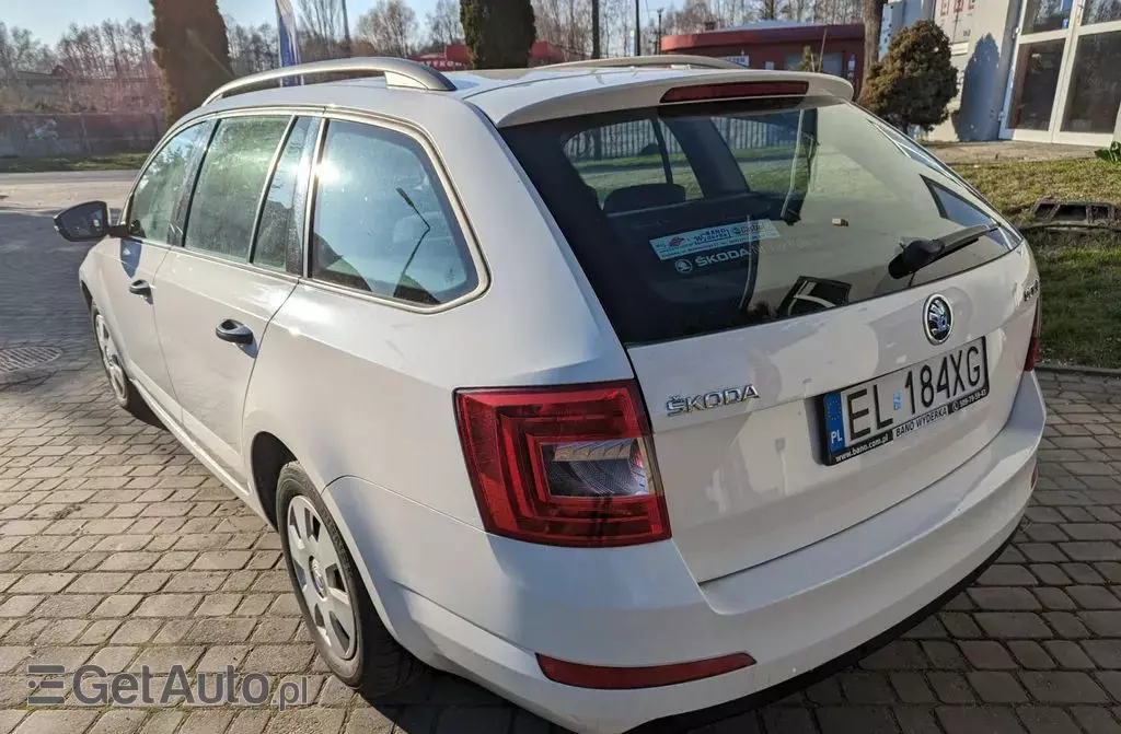 SKODA Octavia 