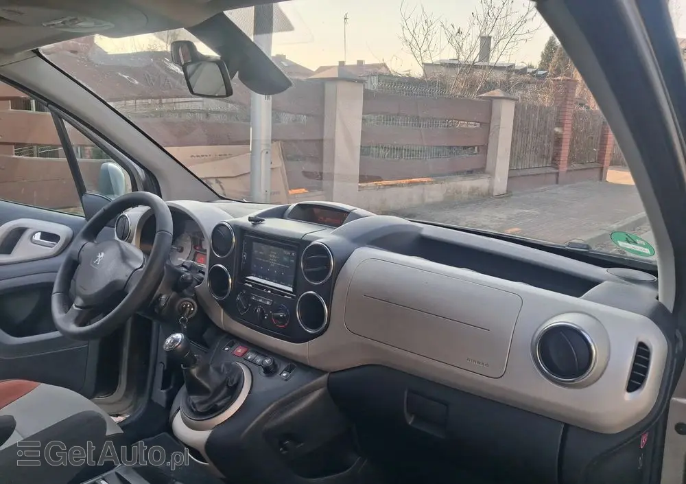 PEUGEOT Partner HDi FAP 115 Style