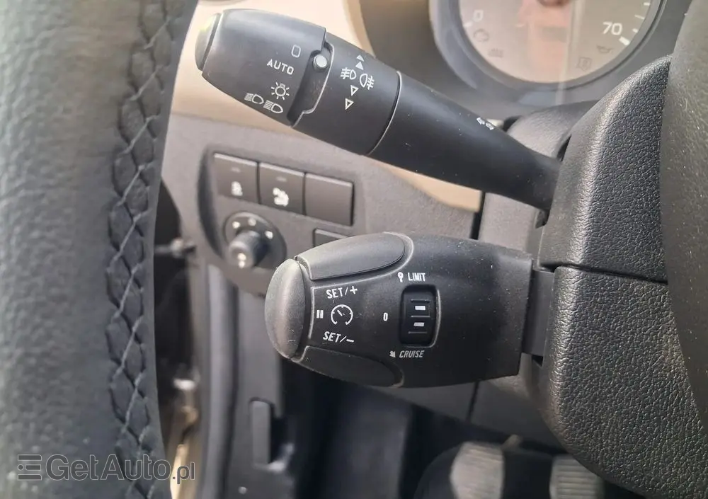 PEUGEOT Partner HDi FAP 115 Style