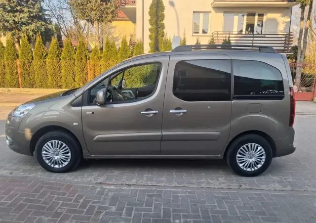 PEUGEOT Partner HDi FAP 115 Style