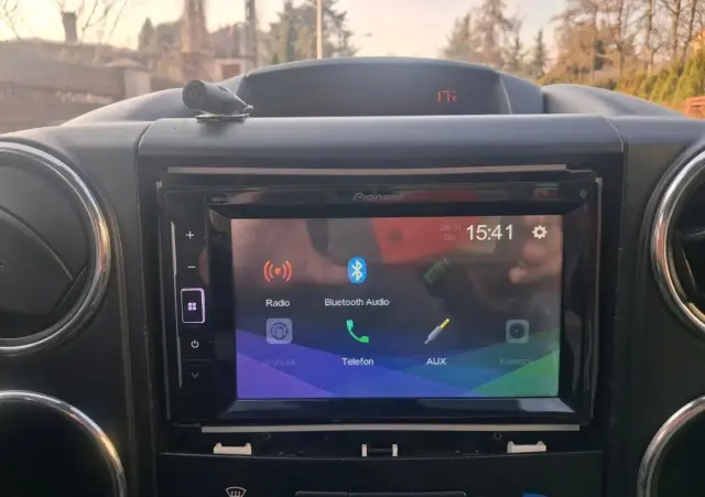 PEUGEOT Partner HDi FAP 115 Style