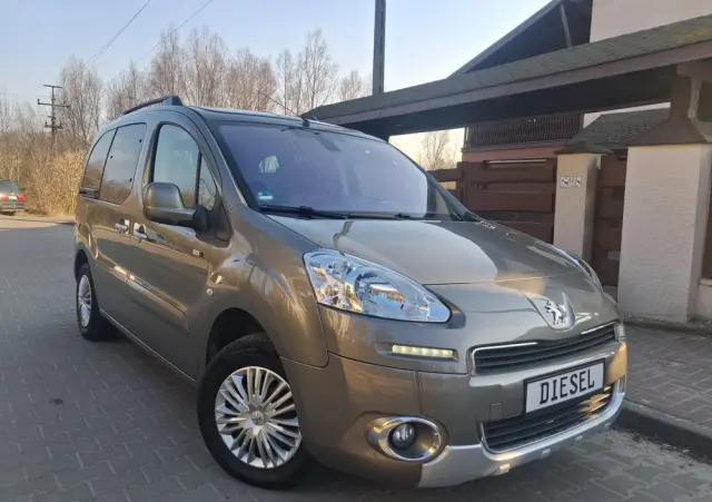 PEUGEOT Partner HDi FAP 115 Style