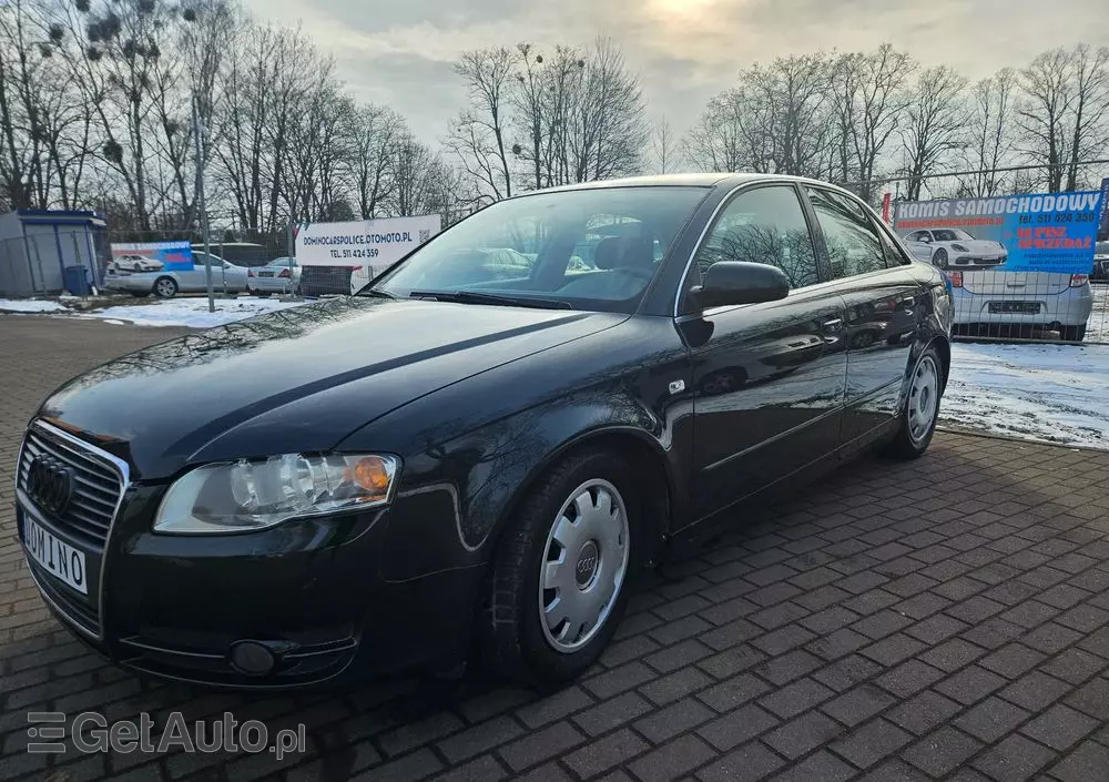 AUDI A4 1.6