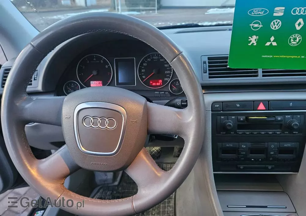 AUDI A4 1.6
