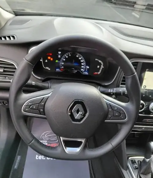 RENAULT Megane 