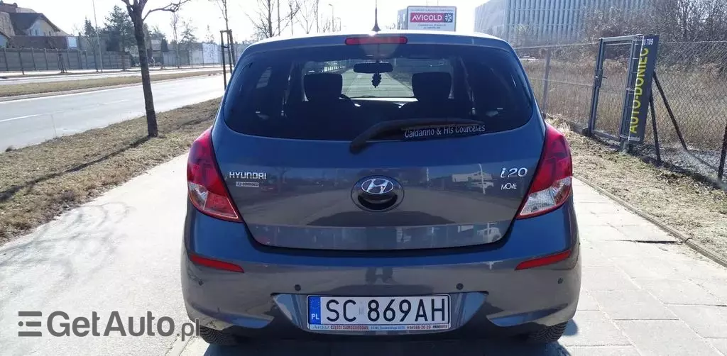 HYUNDAI I20 