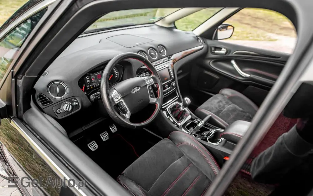 FORD S-Max 2.2 TDCi DPF Titanium X