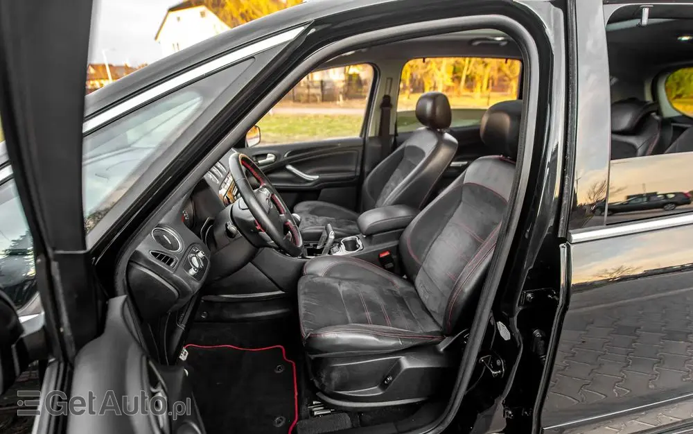 FORD S-Max 2.2 TDCi DPF Titanium X