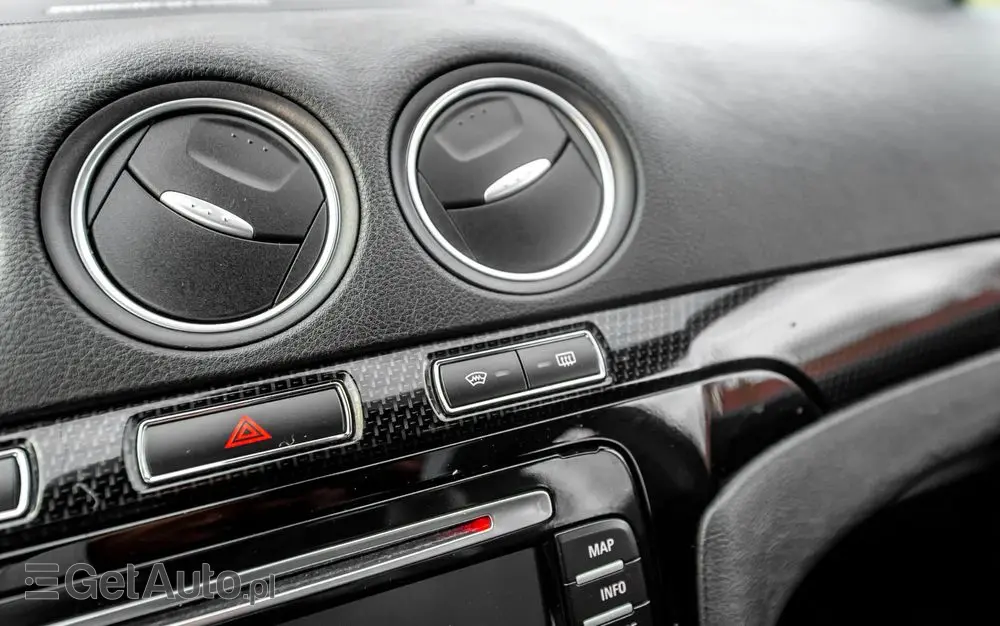 FORD S-Max 2.2 TDCi DPF Titanium X