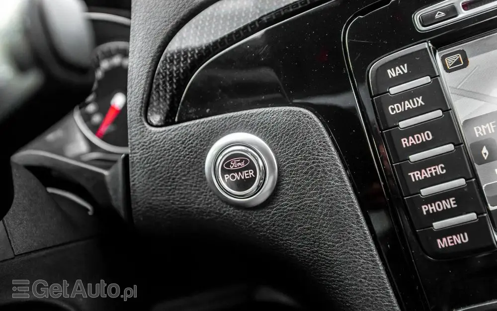 FORD S-Max 2.2 TDCi DPF Titanium X