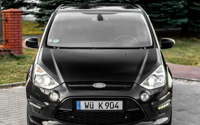 FORD S-Max 2.2 TDCi DPF Titanium X