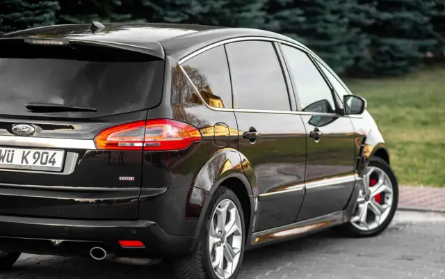 FORD S-Max 2.2 TDCi DPF Titanium X