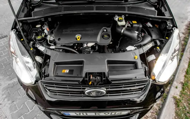 FORD S-Max 2.2 TDCi DPF Titanium X