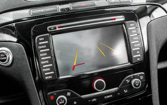 FORD S-Max 2.2 TDCi DPF Titanium X