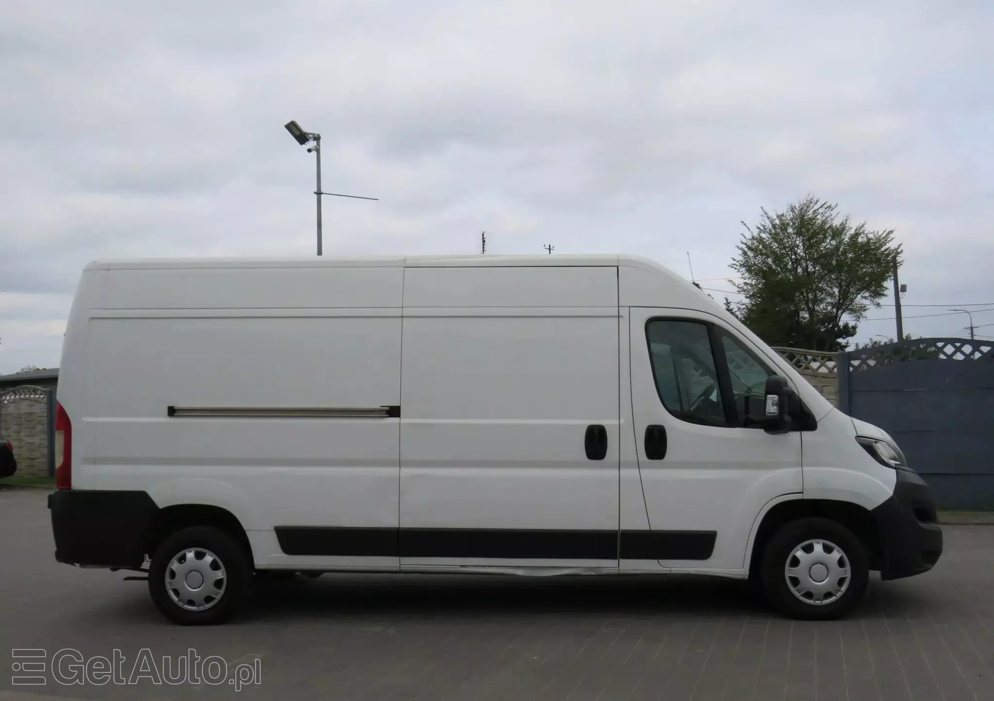 PEUGEOT Boxer L3H2 2.0HDI 130Ps 