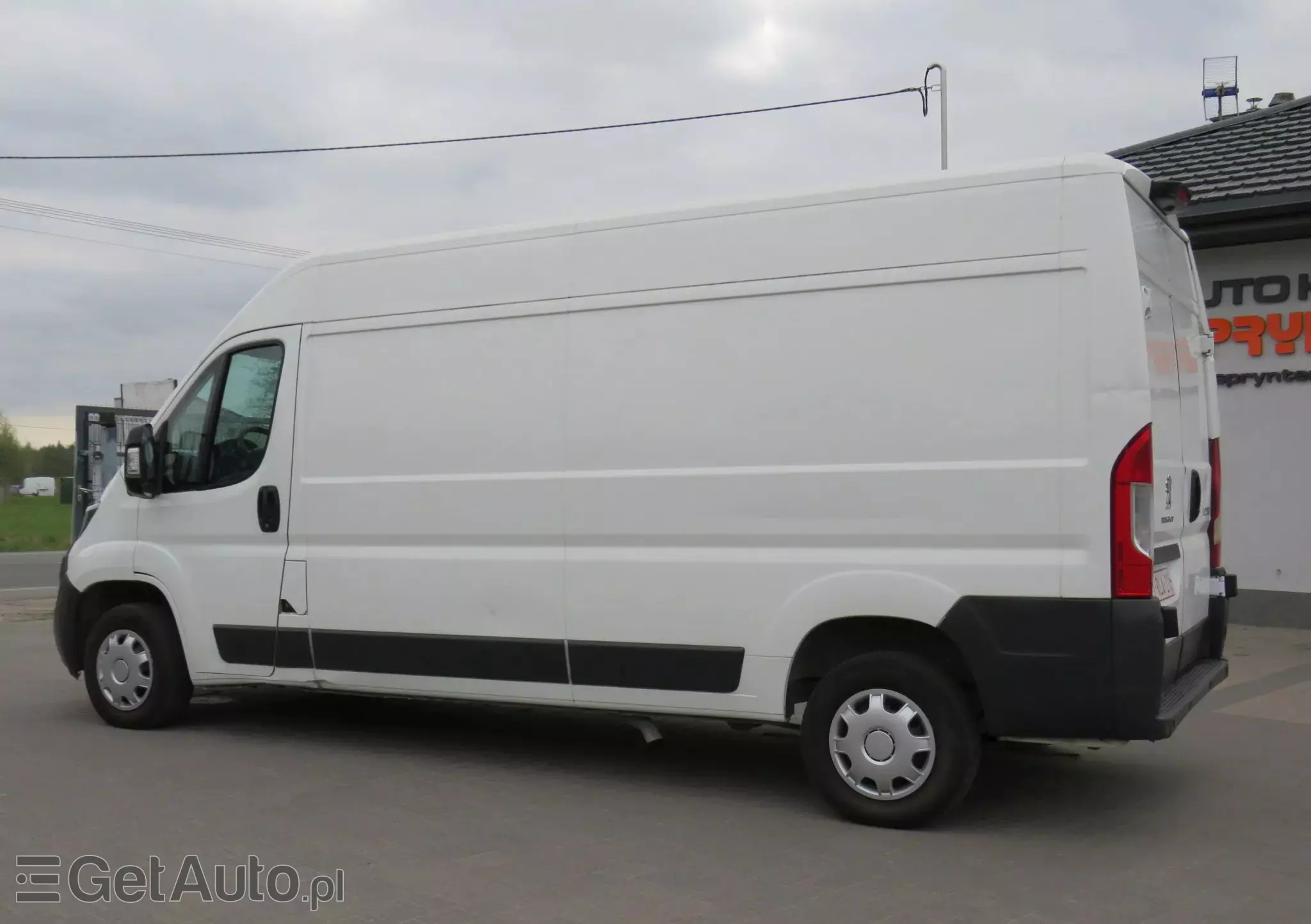 PEUGEOT Boxer L3H2 2.0HDI 130Ps 