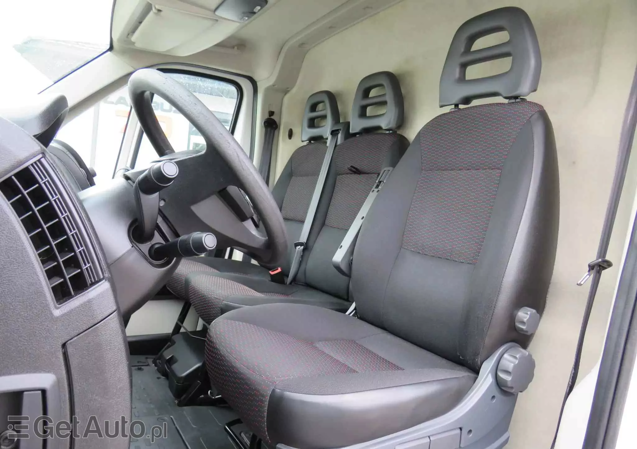 PEUGEOT Boxer L3H2 2.0HDI 130Ps 