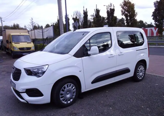 OPEL Combo 