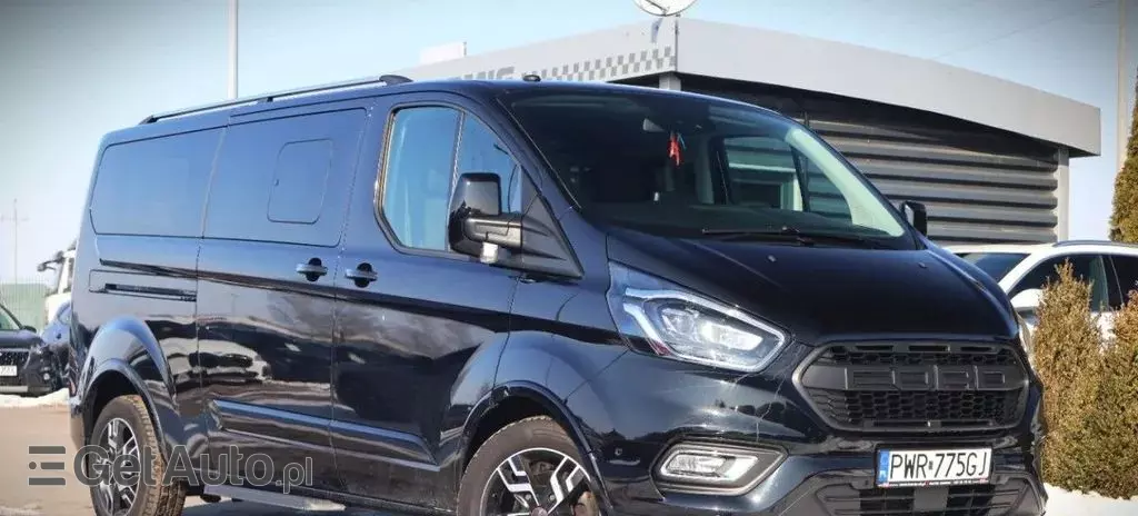 FORD Tourneo Custom 