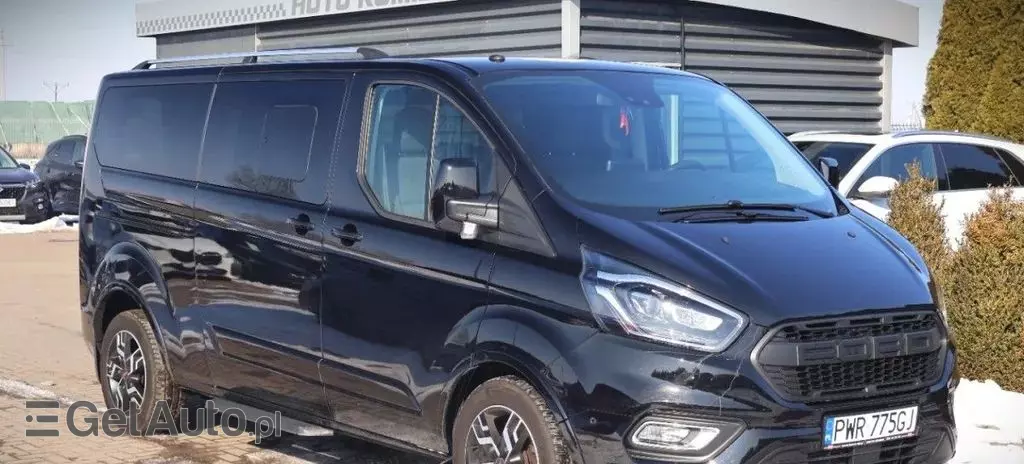 FORD Tourneo Custom 