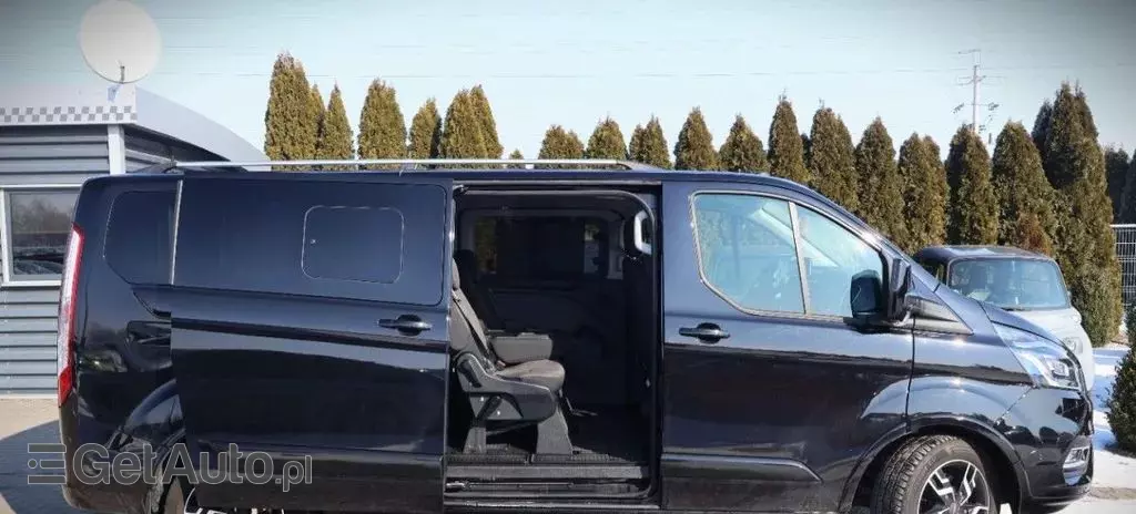 FORD Tourneo Custom 