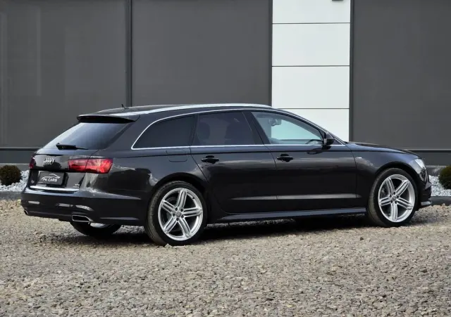 AUDI A6 Avant 2.0 TDI Quattro S tronic