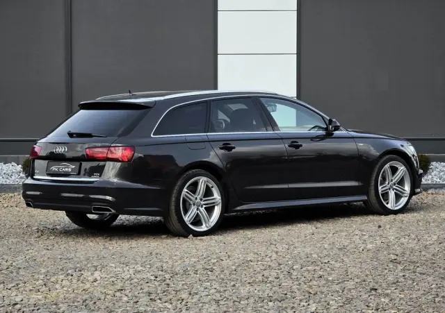 AUDI A6 Avant 2.0 TDI Quattro S tronic