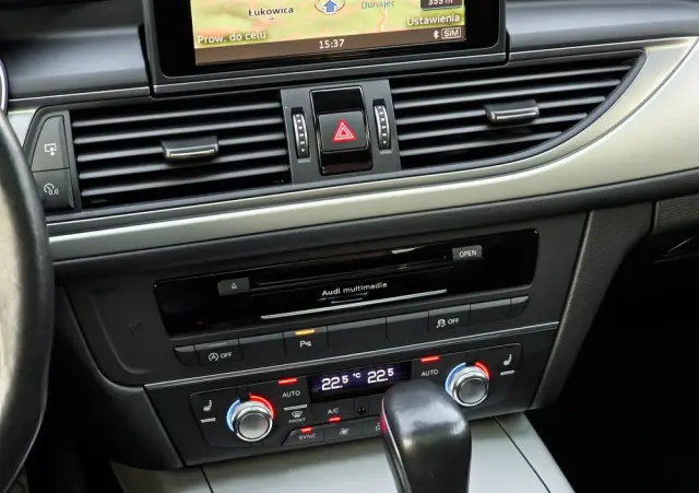 AUDI A6 Avant 2.0 TDI Quattro S tronic