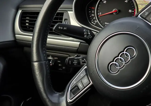 AUDI A6 Avant 2.0 TDI Quattro S tronic