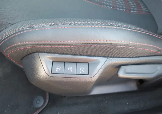 PEUGEOT 308 BlueHDi 130 Stop & Start GT