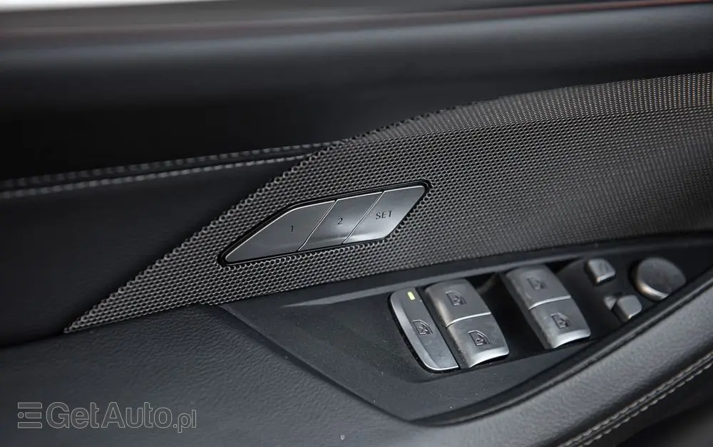 BMW Seria 4 420d xDrive M Sport sport