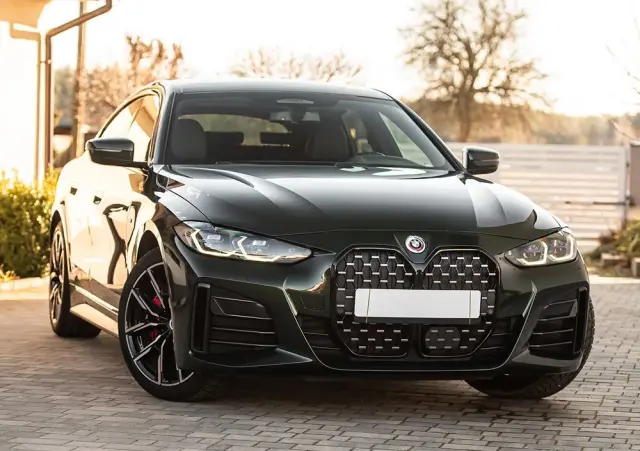 BMW Seria 4 420d xDrive M Sport sport