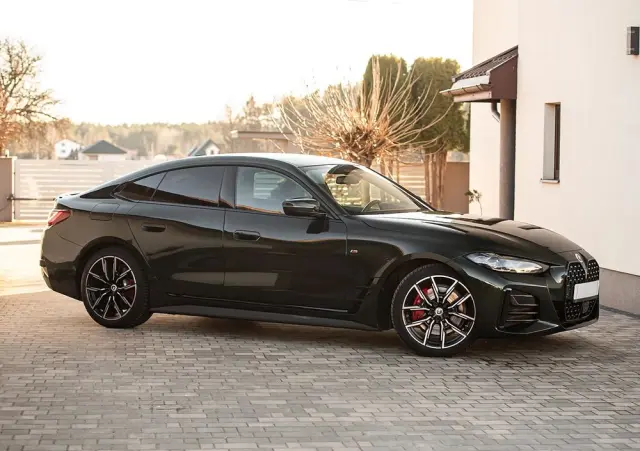 BMW Seria 4 420d xDrive M Sport sport