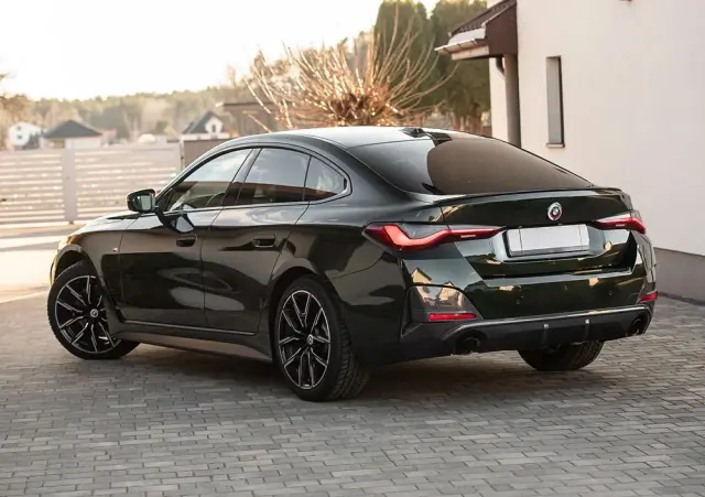 BMW Seria 4 420d xDrive M Sport sport