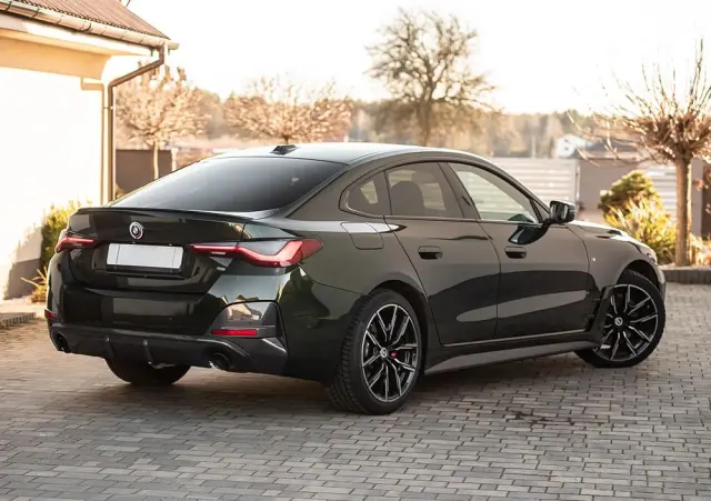 BMW Seria 4 420d xDrive M Sport sport